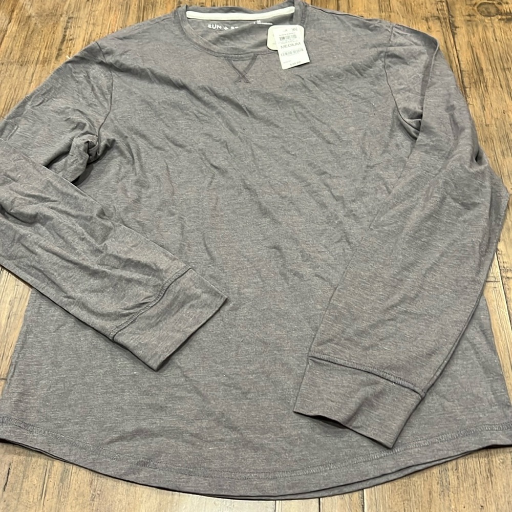 NWT Mens Medium Sun and Stone Gray Long Sleeve Shirt